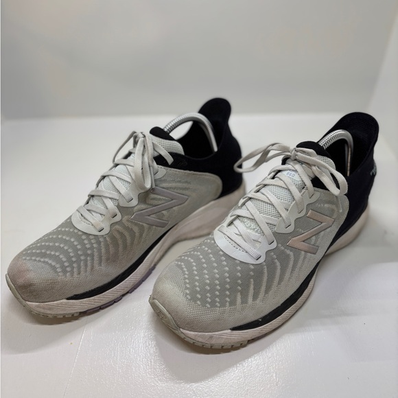 New Balance Shoes - New Balance Fresh Foam 860 women’s 10 Running Shoes Gray Black Stability Trainer